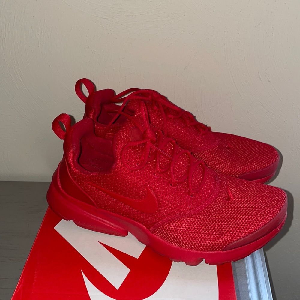 Red Presto Fly Gradeschool